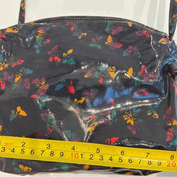 Bottega Veneta Ultra Rare Navy Butterfly Vinyl Crossbody MINT - Picture 6 of 9